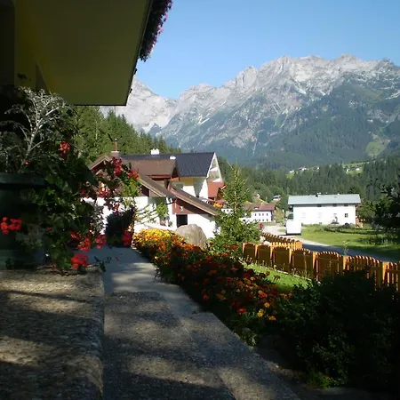 Schwarzenbacher Lungotz Exterior photo